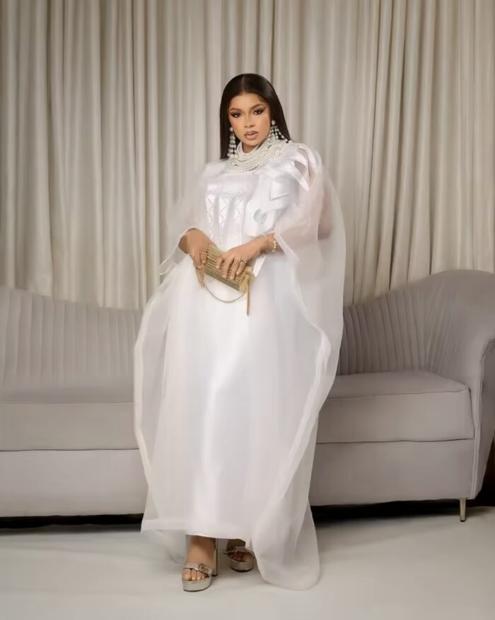 KT002 Women’s White Flowing Kaftan Dress - Image 5