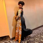 SA4032 African Women’s Wedding Dress – Off-Shoulder Maxi Dress with Headscarf - Image 13